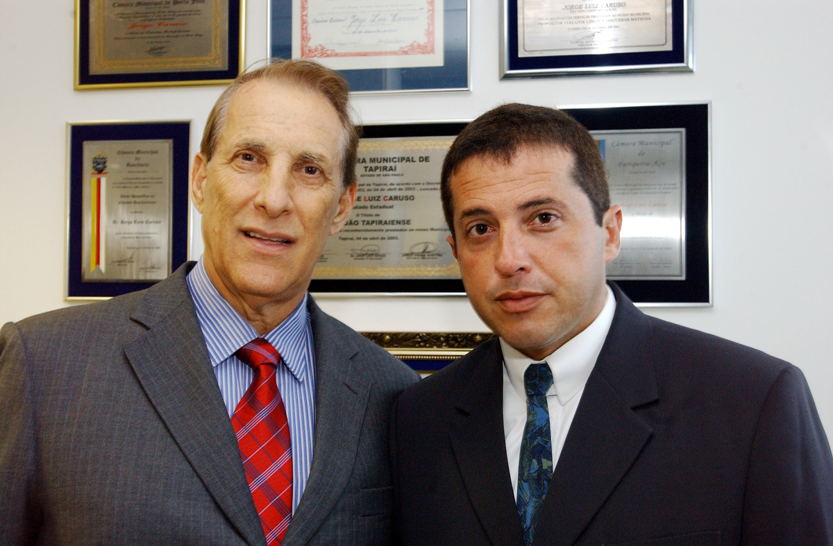 Exgovernador Orestes Quércia reúnese com bancada do PMDB na Assembléia