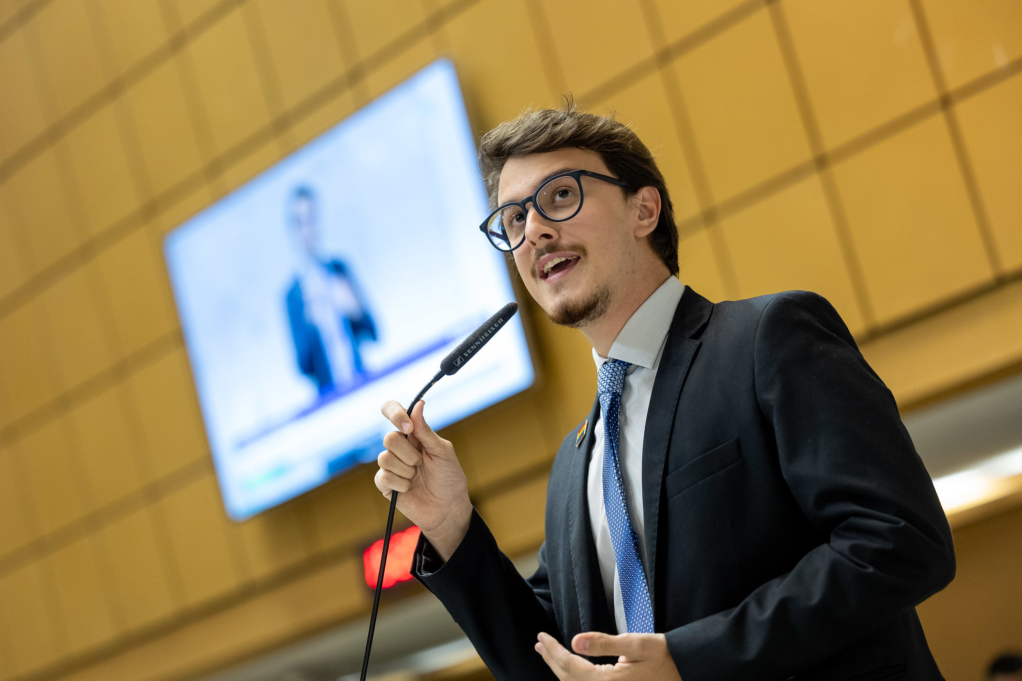 Le député alloue plus de 5 millions de reais pour renforcer la santé publique en France