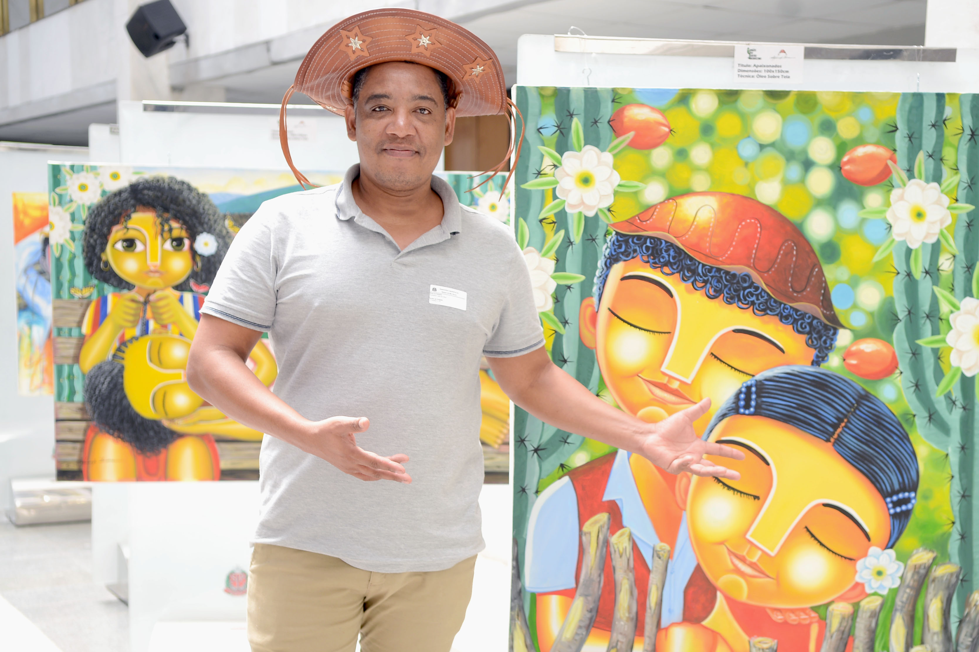 Cultura na Câmara de outubro traz a arte da pintura em tela